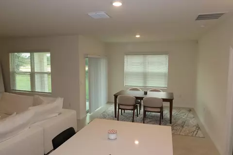 Dining - 6840 Coconut Grove Dr, Sebring, FL 33872 photo 2 of 4