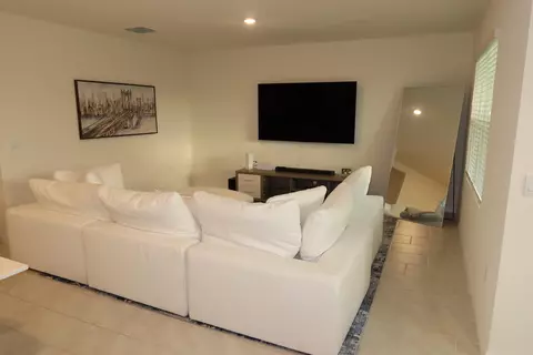 Living - 6840 Coconut Grove Dr, Sebring, FL 33872 photo 2 of 2