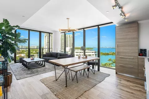 650 NE 32nd St #1508, Miami, FL 33137