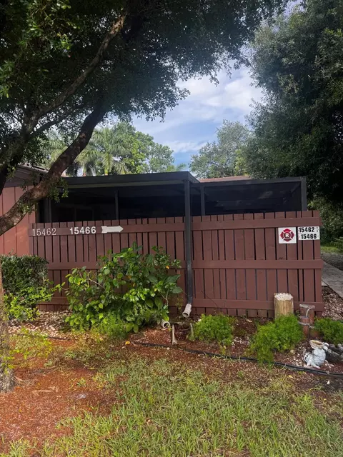 15466 Crystal Lake Dr, North Fort Myers, FL 33917