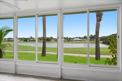 4303 Gator Trace Dr, Fort Pierce, FL 34982
