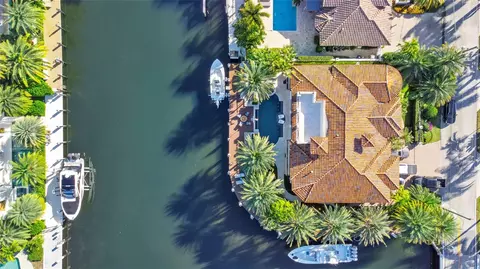 View/Area - 2319 NE 28th St, Lighthouse Point, FL 33064 photo 3 of 3