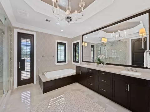 Bath - 2319 NE 28th St, Lighthouse Point, FL 33064 photo 1 of 7