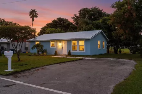 625 NW 14th St, Belle Glade, FL 33430