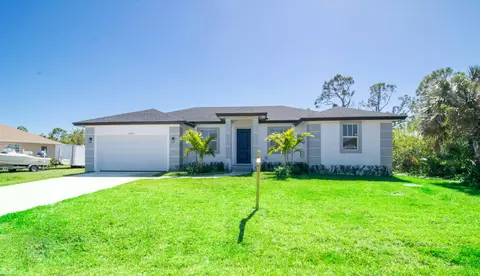15061 Brainbridge Cir, Port Charlotte, FL 33981