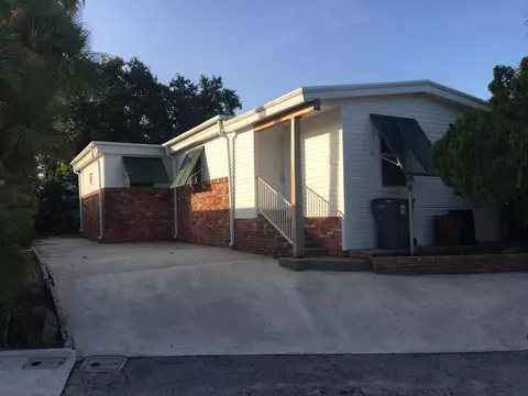 2911 Tangerine Ln, West Palm Beach, FL 33403