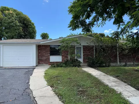 3651 Bahama Rd, Palm Beach Gardens, FL 33410