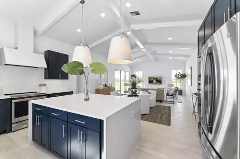 Kitchen - 6810 SE Lost Pine Dr, Stuart, FL 34997 photo 5 of 6