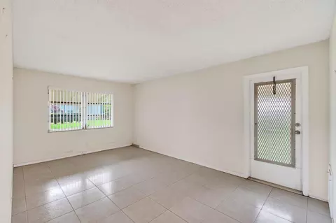 Other - 1057 E Circle Ter, Delray Beach, FL 33445 photo 6 of 14