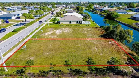 132 Nicholas Pkwy E, Cape Coral, FL 33990