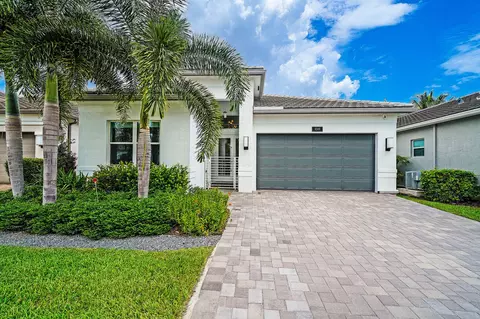 9349 Silver Shores Ln, Boynton Beach, FL 33473