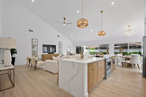 Kitchen - 126 Cape Pointe Cir, Jupiter, FL 33477 photo 2 of 4