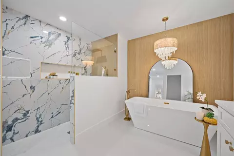 Bath - 126 Cape Pointe Cir, Jupiter, FL 33477 photo 4 of 5