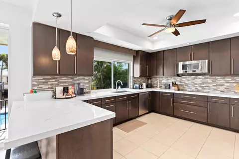 Kitchen - 4210 NE 23rd Ave, Lighthouse Point, FL 33064 photo 1 of 3