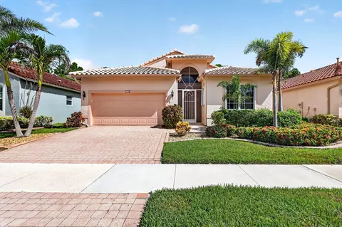 174 NW Lawton Rd, Port Saint Lucie, FL 34986