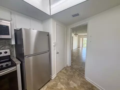 Other - 331 Tequesta Dr #220, Tequesta, FL 33469 photo 5 of 7