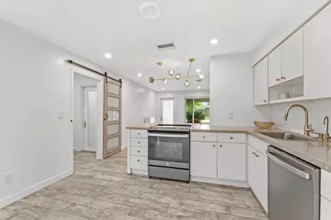 4641 SW 25th Ter, Fort Lauderdale, FL 33312