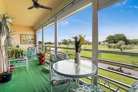 Exterior - 76 Capri B, Delray Beach, FL 33484 photo 2 of 2