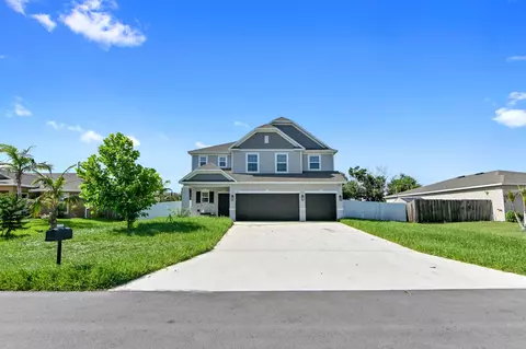 412 SW Dailey Ave, Port Saint Lucie, FL 34953