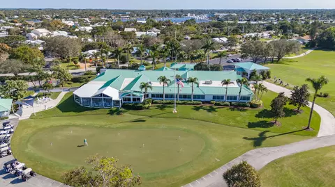 View/Area - 2918 SE Fairway W, Stuart, FL 34997 photo 5 of 5