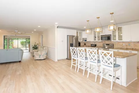 Kitchen - 2918 SE Fairway W, Stuart, FL 34997 photo 1 of 4