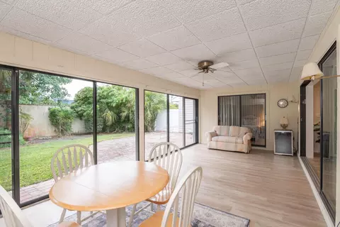 Exterior - 2918 SE Fairway W, Stuart, FL 34997 photo 3 of 7