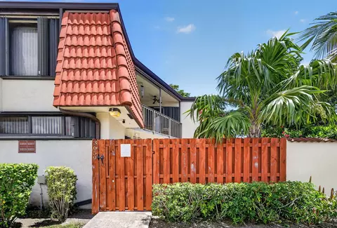 3659 Victoria Dr, West Palm Beach, FL 33406