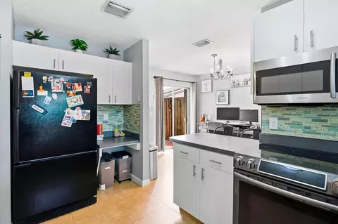 Kitchen - 204 Meadows Dr, Boynton Beach, FL 33436 photo 3 of 3