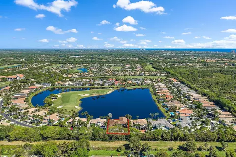 636 Hermitage Cir, Palm Beach Gardens, FL 33410