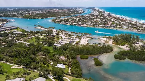 View/Area - 141 E Riverside Dr #6A, Jupiter, FL 33469 photo 5 of 6