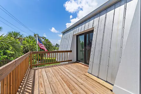 Exterior - 141 E Riverside Dr #6A, Jupiter, FL 33469 photo 1 of 7
