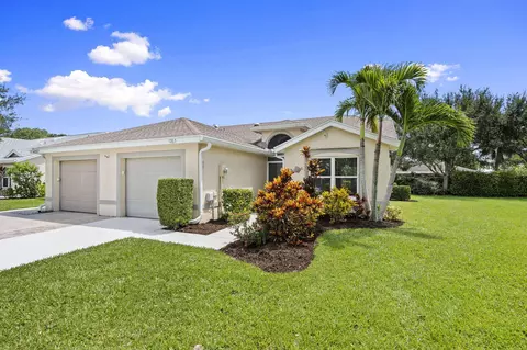 4265 SE Brittney Cir, Port Saint Lucie, FL 34952