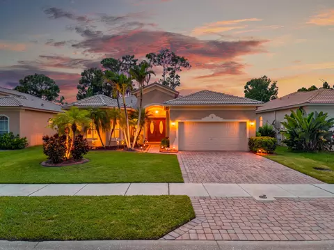 5423 Place Lake Dr, Fort Pierce, FL 34951