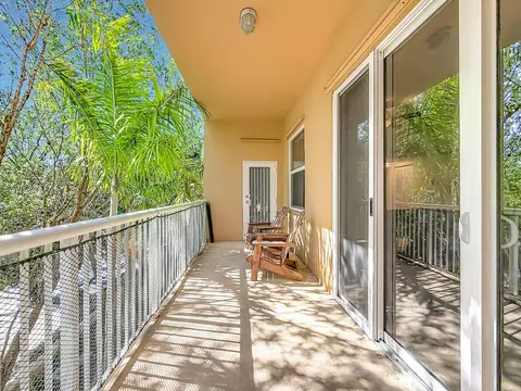 519 E Sheridan St #4042, Dania Beach, FL 33004