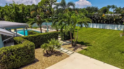 Exterior - 6176 Eagles Nest Dr, Jupiter, FL 33458 photo 22 of 22