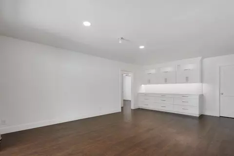 Living - 6176 Eagles Nest Dr, Jupiter, FL 33458 photo 8 of 12