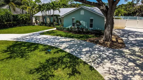 Exterior - 6176 Eagles Nest Dr, Jupiter, FL 33458 photo 21 of 22
