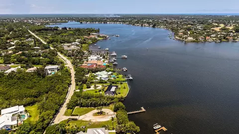 View/Area - 6176 Eagles Nest Dr, Jupiter, FL 33458 photo 4 of 7