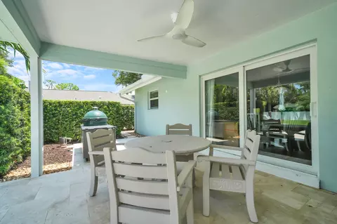 Exterior - 6176 Eagles Nest Dr, Jupiter, FL 33458 photo 15 of 22