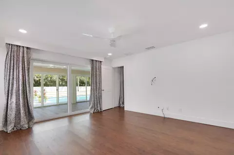 Bedroom - 6176 Eagles Nest Dr, Jupiter, FL 33458 photo 6 of 7