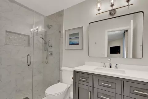 Bath - 35 SE Beech Tree Ln, Stuart, FL 34994 photo 1 of 6