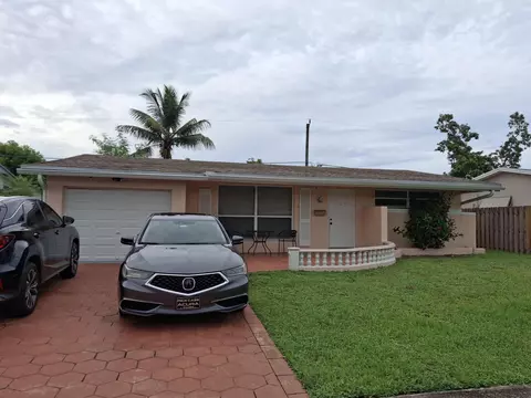 8407 NW 25th Ct, Sunrise, FL 33322