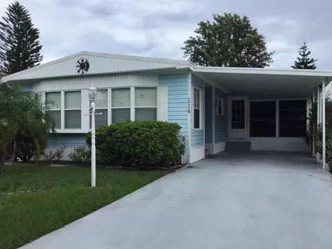 114 Camino Del Rio, Port Saint Lucie, FL 34952