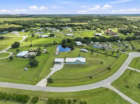 View/Area - 4944 NE 115th Pl, Okeechobee, FL 34972 photo 8 of 11