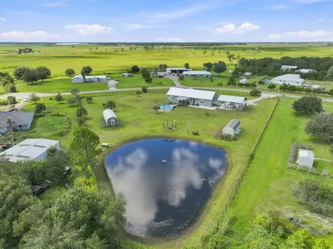 View/Area - 4944 NE 115th Pl, Okeechobee, FL 34972 photo 5 of 11
