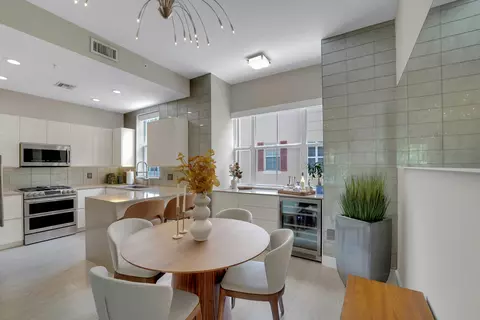 502 NE 7th Ave UNIT 1, Fort Lauderdale, FL 33301