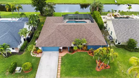 14358 Blackberry Dr, Wellington, FL 33414
