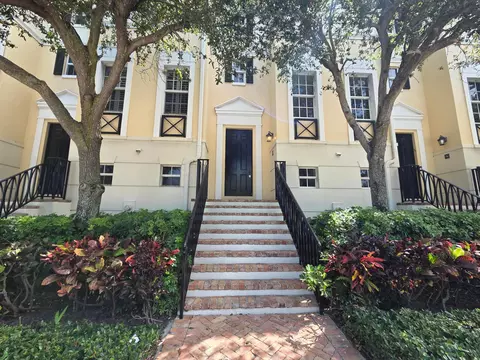 75 NE 5th Ave #M, Delray Beach, FL 33483