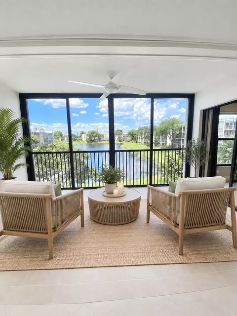 14460 Strathmore Ln #306, Delray Beach, FL 33446