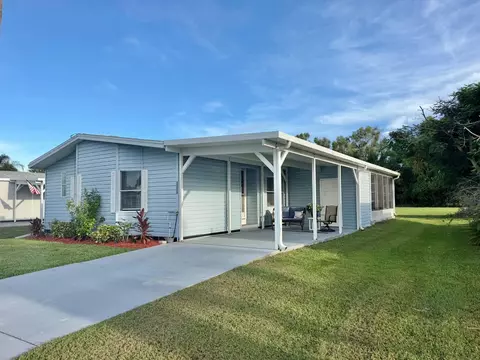 3333 Columbrina Cir, Port Saint Lucie, FL 34952